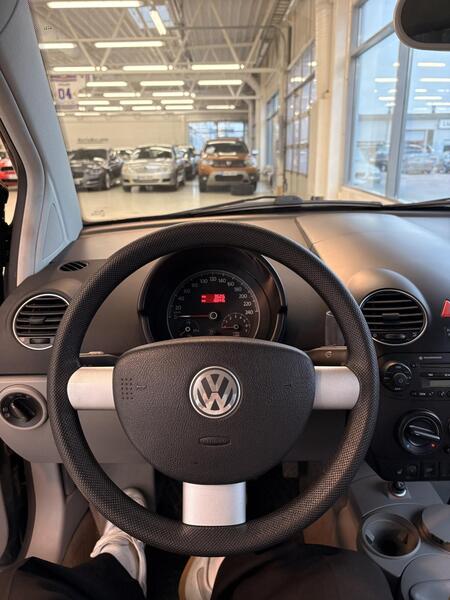 Volkswagen New Beetle vaihtoauto
