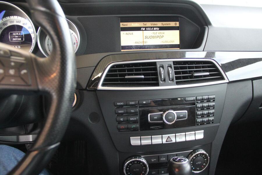 Mercedes-Benz C vaihtoauto