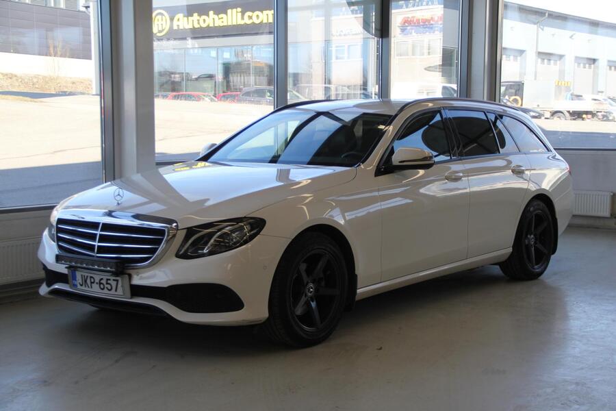 Mercedes-Benz E vaihtoauto