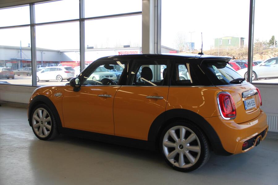 Mini Cooper S vaihtoauto