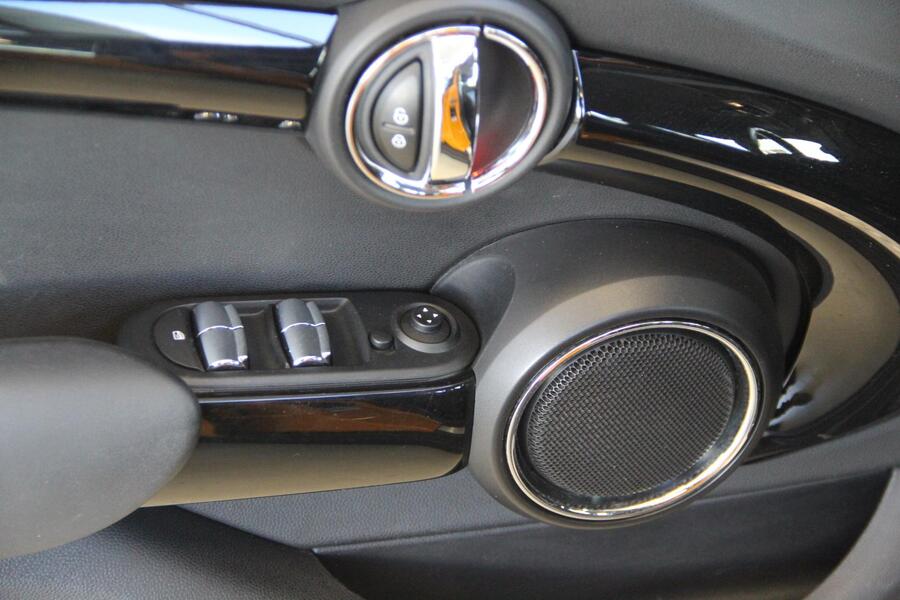 Mini Cooper S vaihtoauto