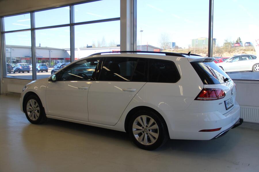 Volkswagen Golf vaihtoauto