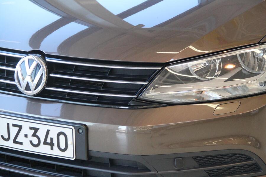 Volkswagen Jetta vaihtoauto