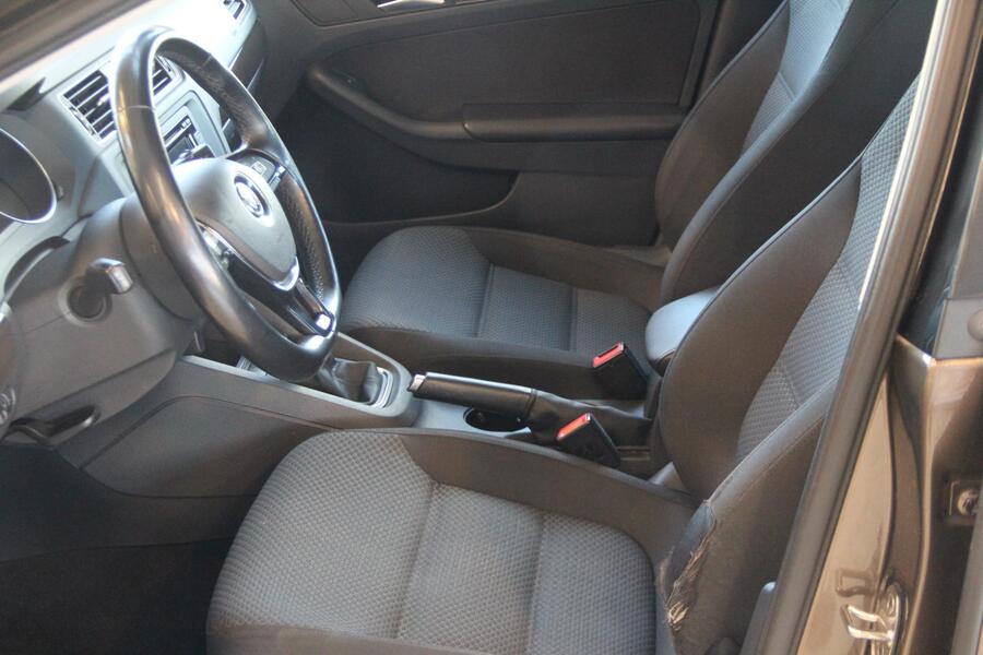 Volkswagen Jetta vaihtoauto