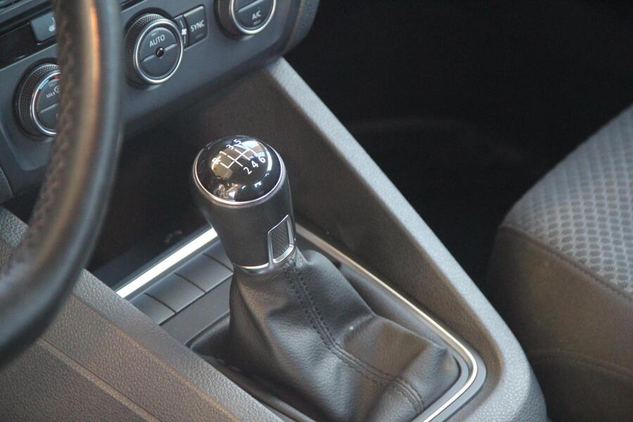 Volkswagen Jetta vaihtoauto