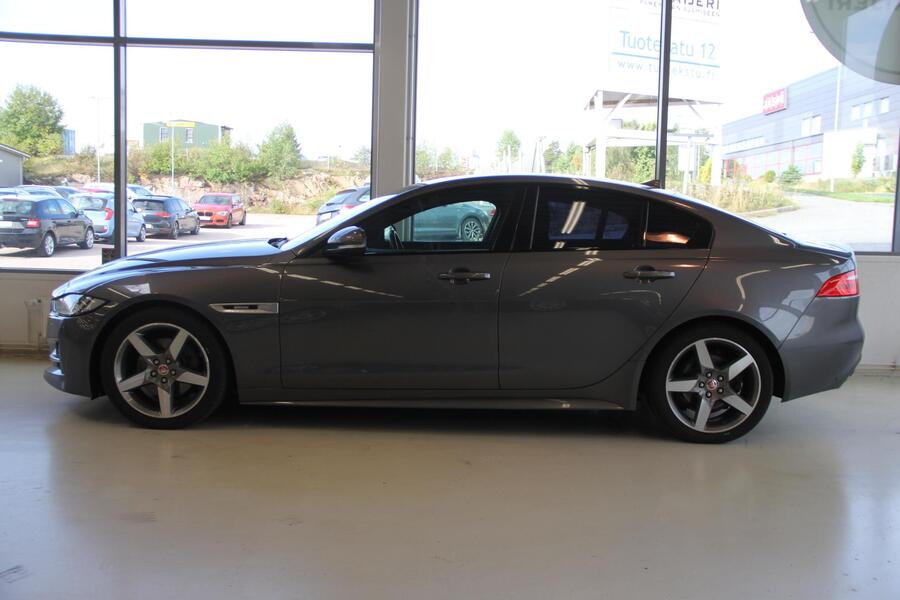 Jaguar XE vaihtoauto