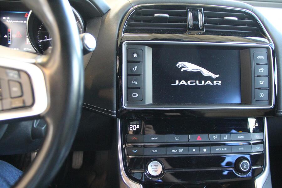 Jaguar XE vaihtoauto