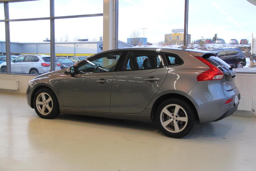 Volvo V40 vaihtoauto