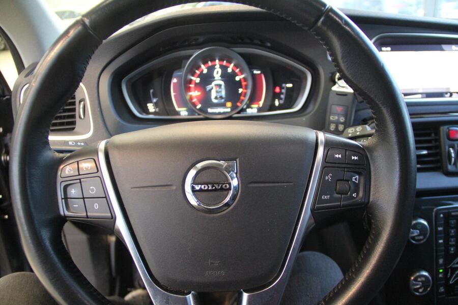 Volvo V40 vaihtoauto