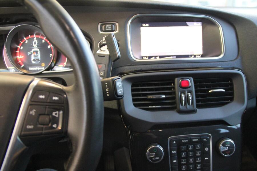 Volvo V40 vaihtoauto