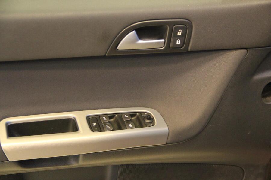 Volvo S40 vaihtoauto