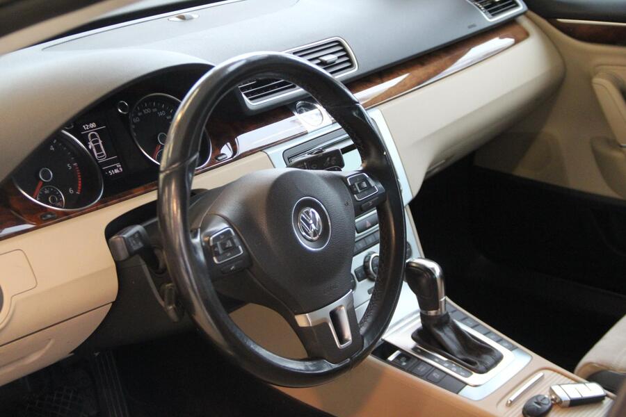 Volkswagen CC vaihtoauto