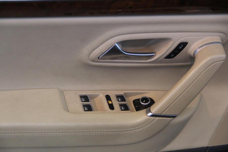 Volkswagen CC vaihtoauto