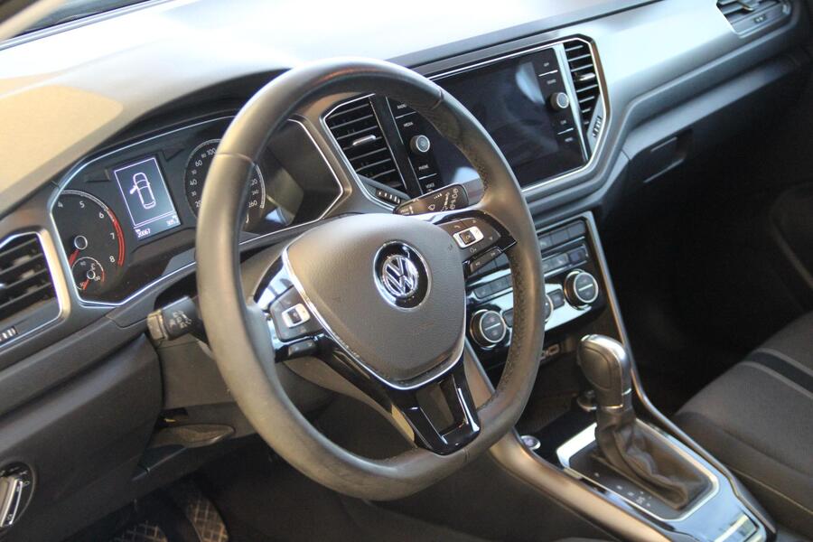 Volkswagen T-Roc vaihtoauto