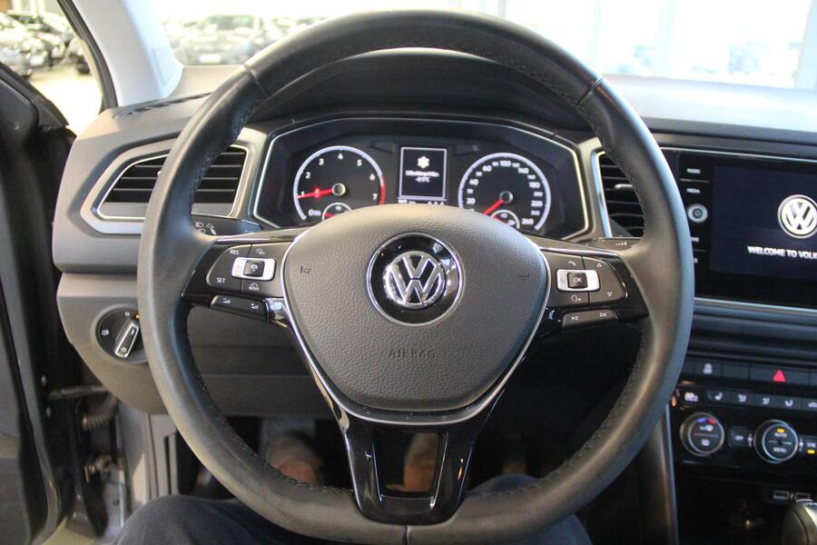 Volkswagen T-Roc vaihtoauto