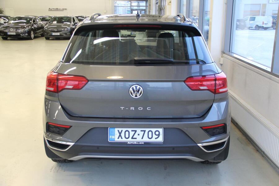 Volkswagen T-Roc vaihtoauto