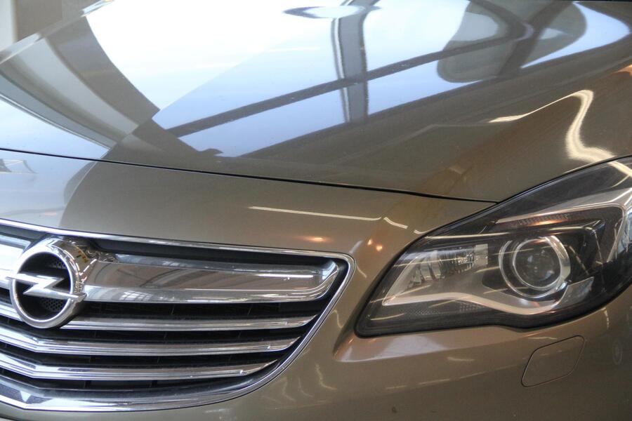 Opel Insignia vaihtoauto