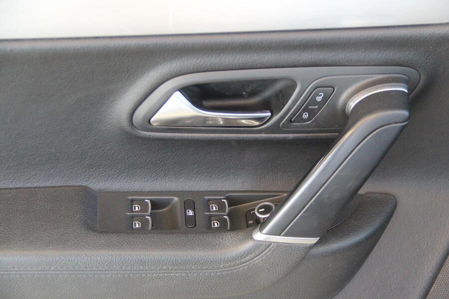 Volkswagen Passat CC vaihtoauto