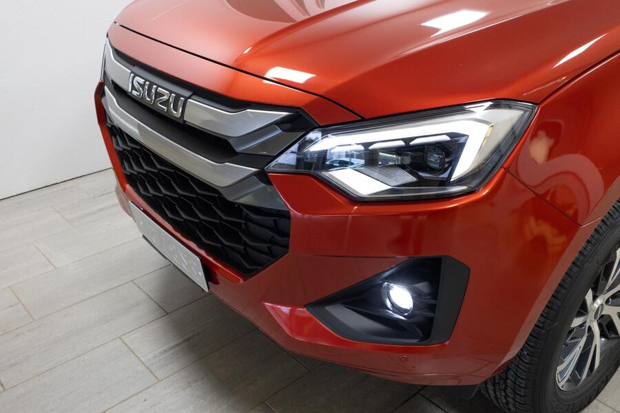 Isuzu D-Max vaihtoauto