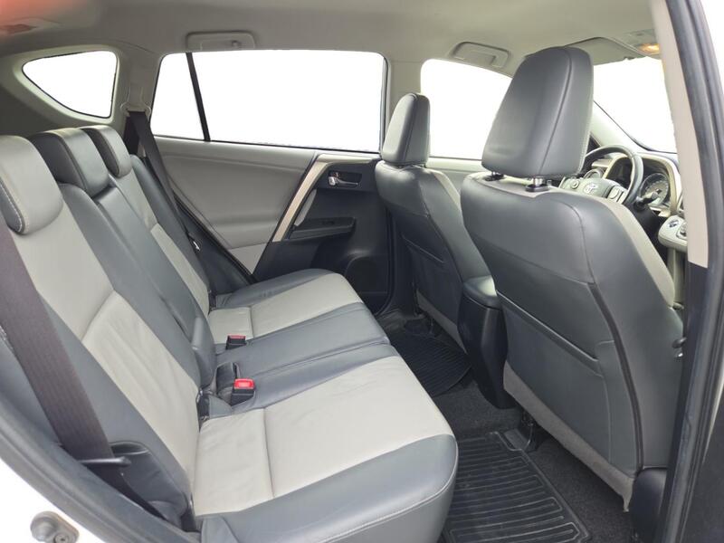 Toyota RAV4 vaihtoauto