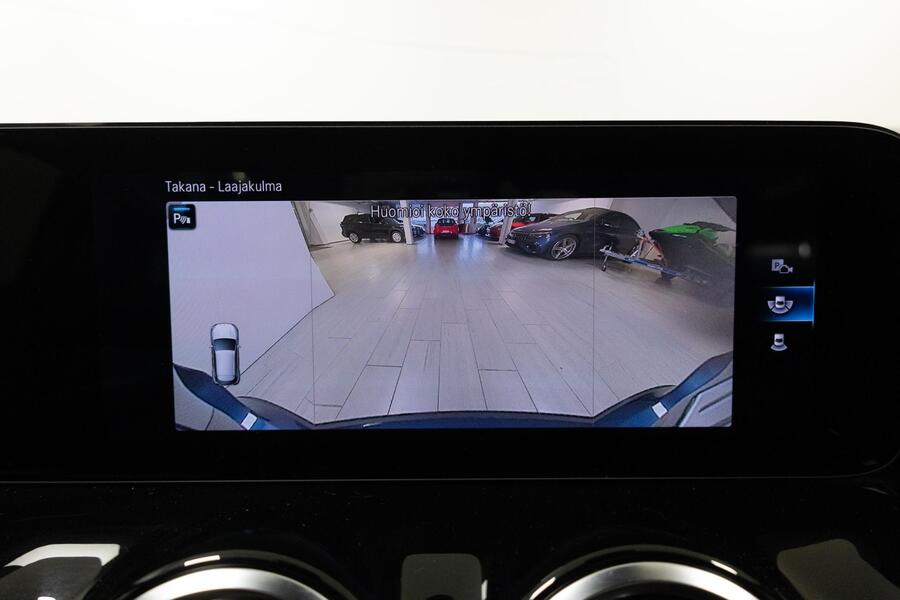 Mercedes-Benz GLA vaihtoauto