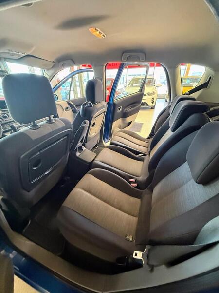 Renault Scénic vaihtoauto