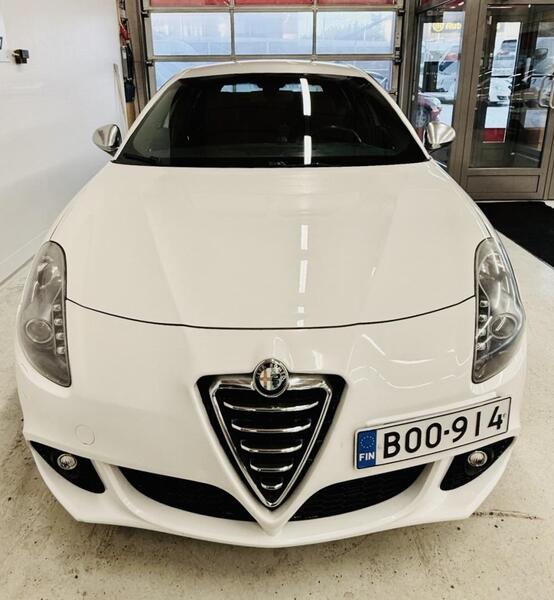 Alfa Romeo Giulietta vaihtoauto
