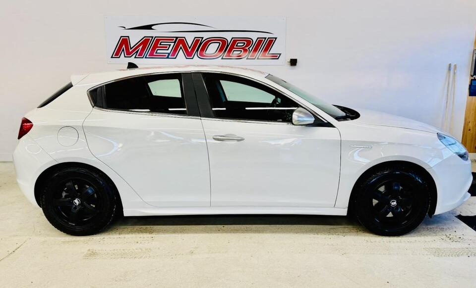 Alfa Romeo Giulietta vaihtoauto