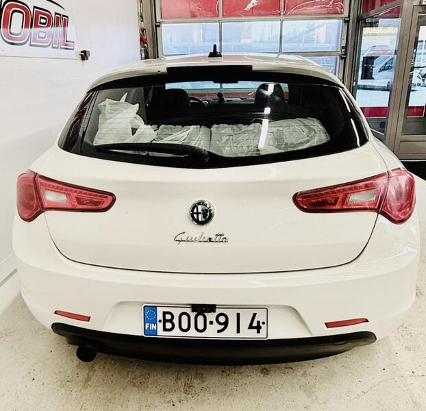 Alfa Romeo Giulietta vaihtoauto