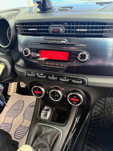 Alfa Romeo Giulietta vaihtoauto