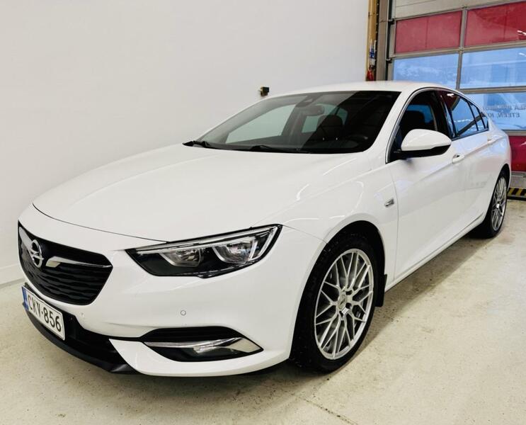 Opel Insignia vaihtoauto