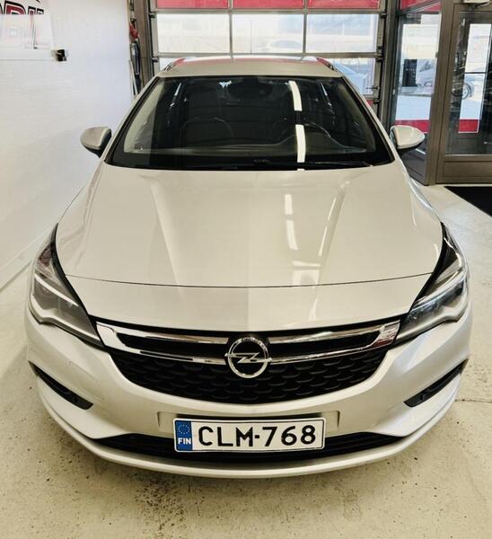Opel Astra vaihtoauto