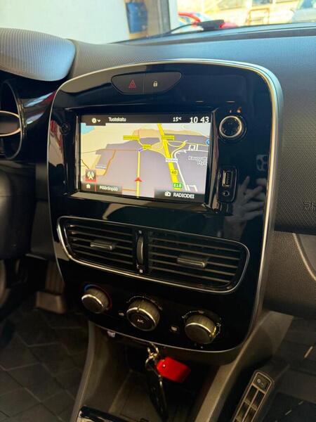 Renault Clio vaihtoauto