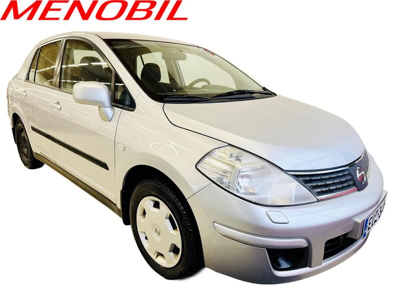 Nissan Tiida vaihtoauto