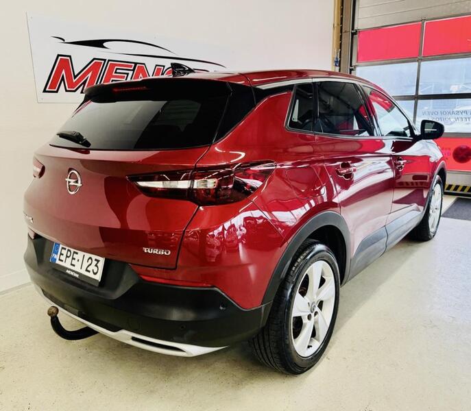 Opel Grandland X vaihtoauto