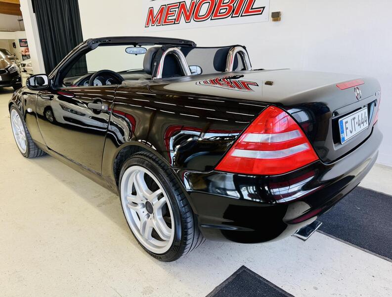 Mercedes-Benz SLK vaihtoauto