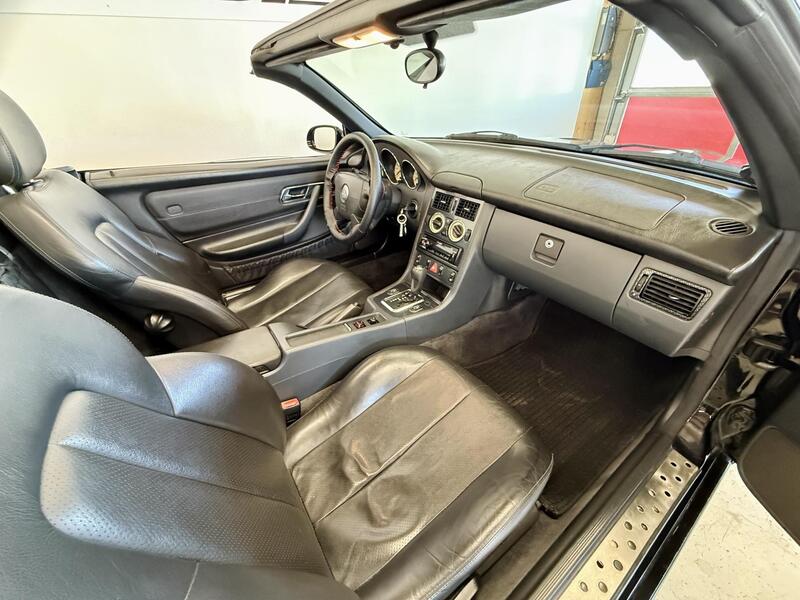 Mercedes-Benz SLK vaihtoauto