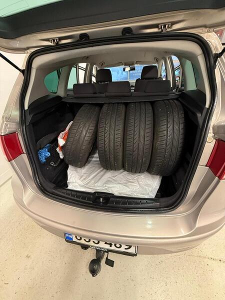 SEAT Altea XL vaihtoauto