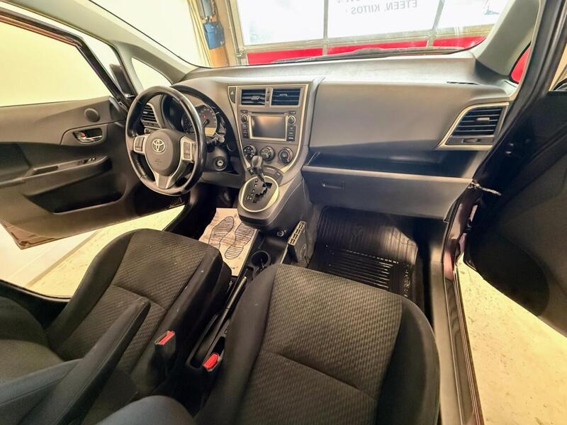 Toyota Verso-S vaihtoauto