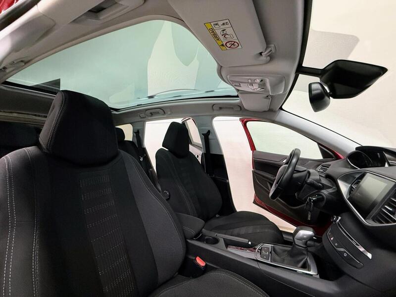 Peugeot 308 vaihtoauto