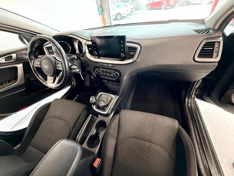 Kia Ceed vaihtoauto