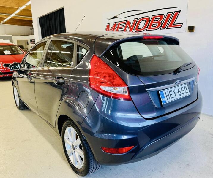 Ford Fiesta vaihtoauto