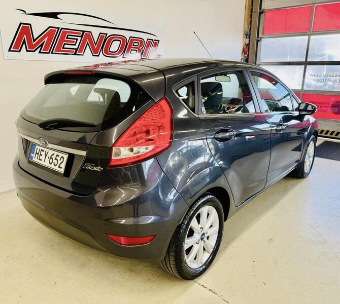 Ford Fiesta vaihtoauto