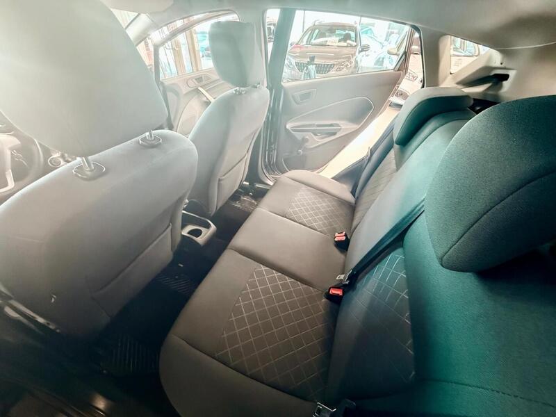 Ford Fiesta vaihtoauto