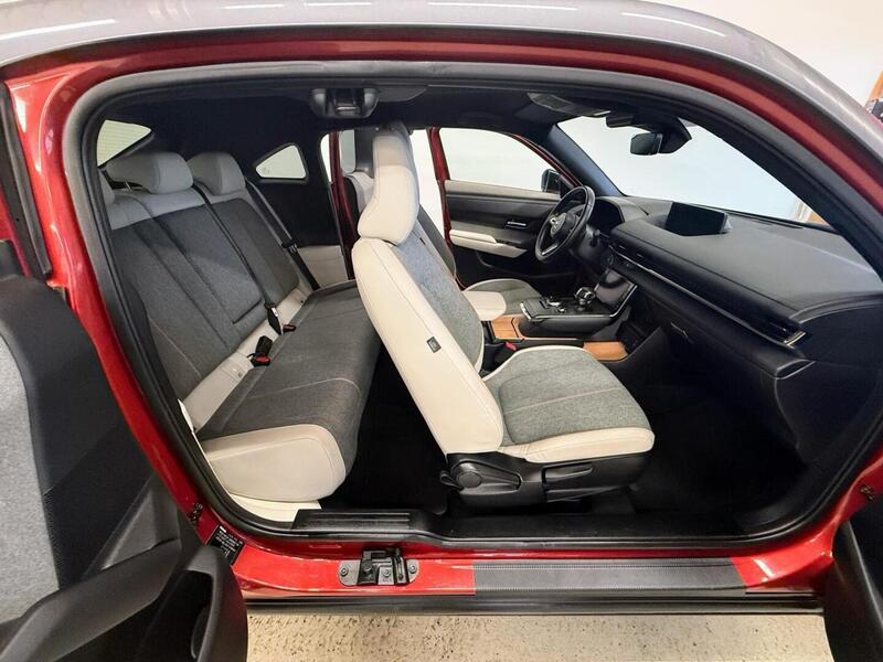 Mazda MX-30 vaihtoauto