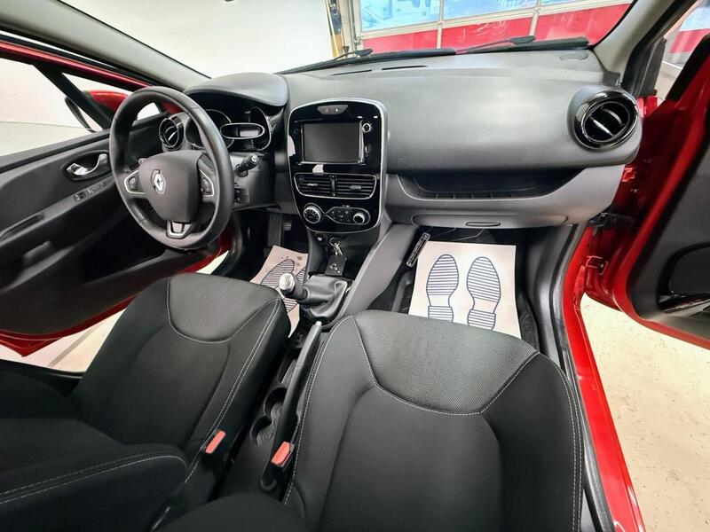 Renault Clio vaihtoauto