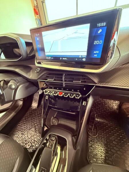 Peugeot 2008 vaihtoauto