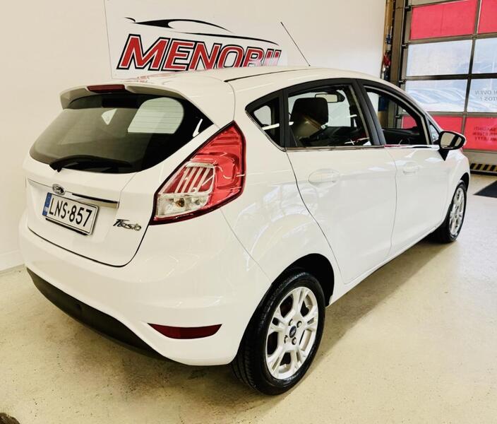 Ford Fiesta vaihtoauto