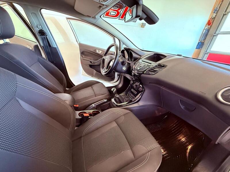 Ford Fiesta vaihtoauto