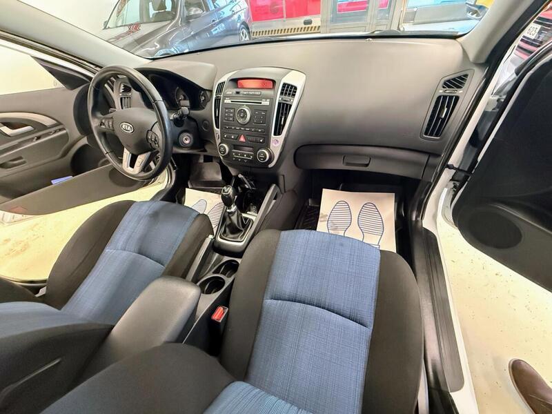 Kia Ceed vaihtoauto